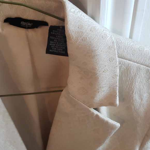 Jacket - Picture 2 of 4